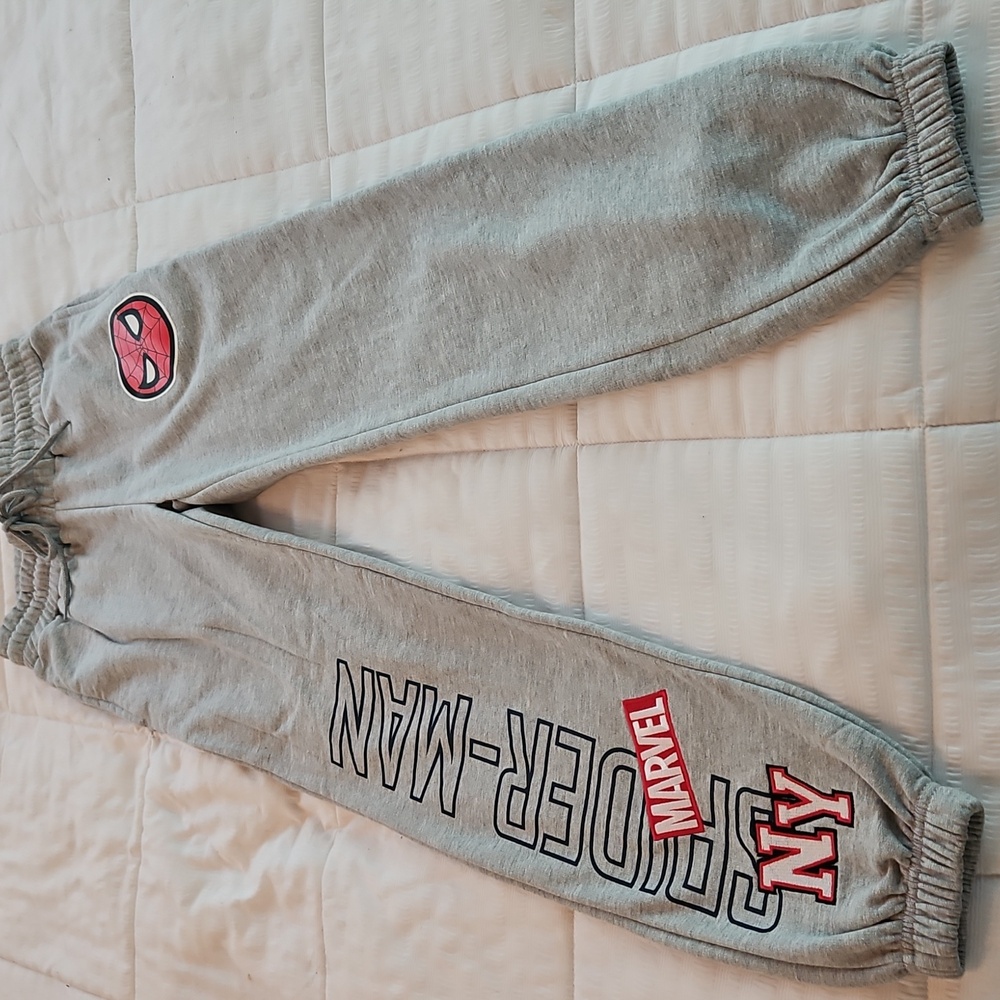 MARVEL Spider-Man NY Gray Sweatpants - XS